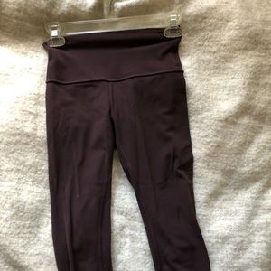 ➰ Black Cherry Lululemon Align Crops